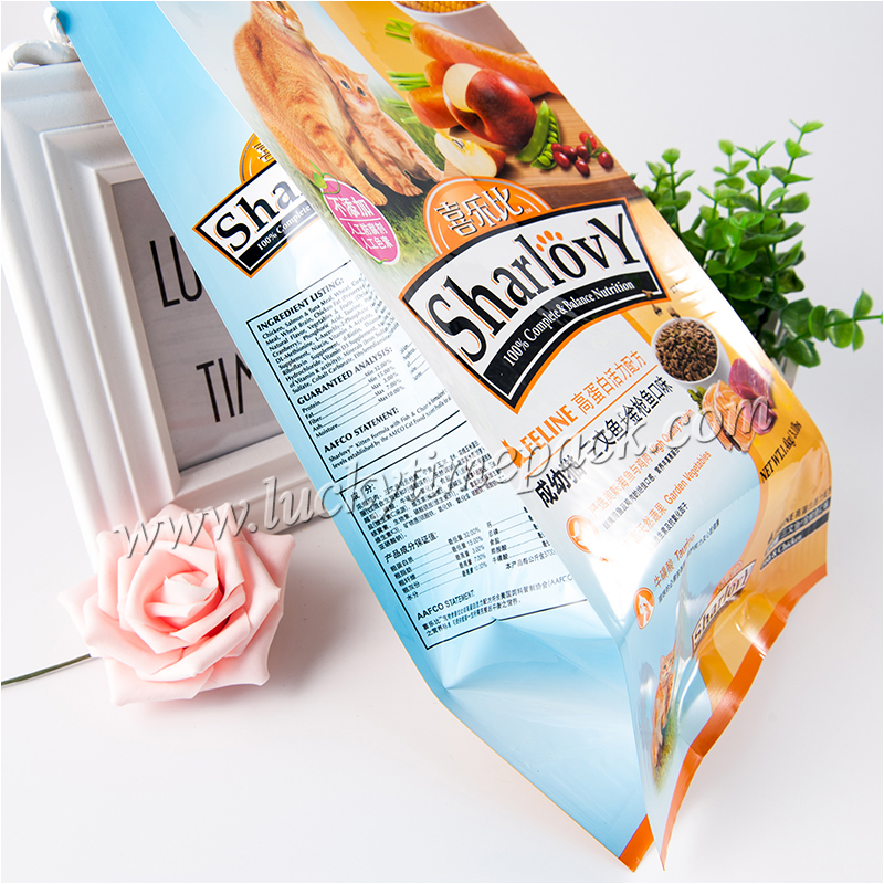 Dog Food Packaging Bag with Customized Design